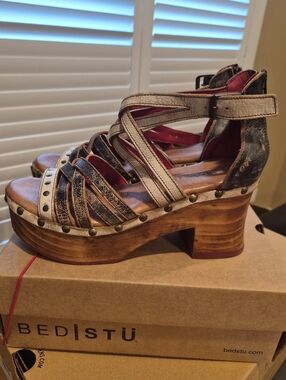 Bedstu Platform Leather Sandals